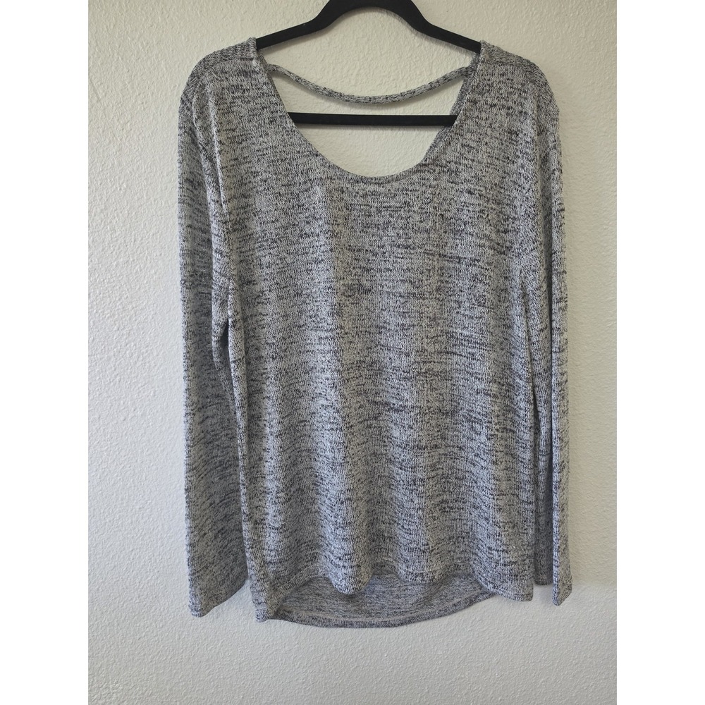 Divided H&M Women's Pullover Sweater Size M Grey Black Round Neck Long Sleeve